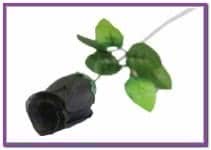 Черная искусственная роза