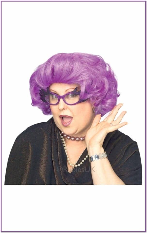 Фиолетовый парик дамочки