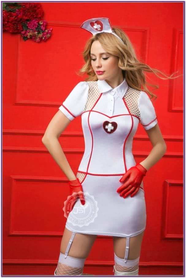 Изящный костюм медсестры