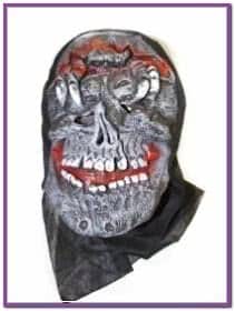 Латексная маска черепа
